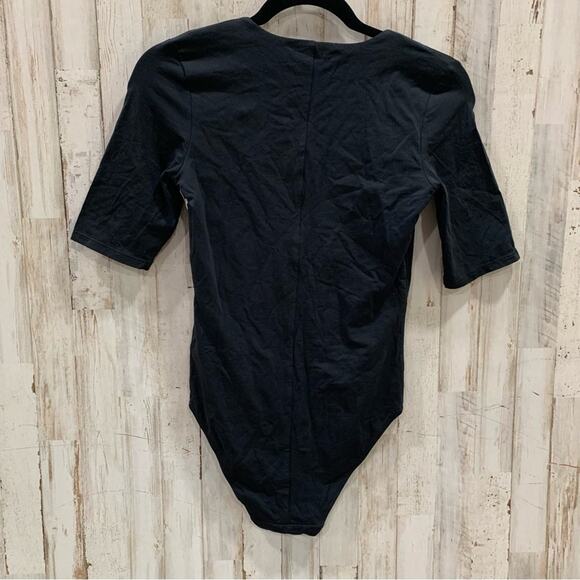 NWT Everlane The Short Sleeve Crew Neck Black Brief Bodysuit - Picture 5 of 6